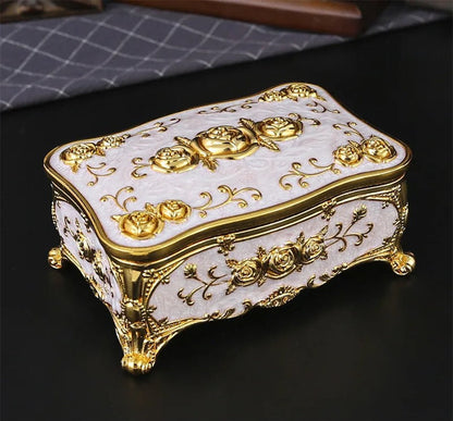 Die kleine Schmuckbox